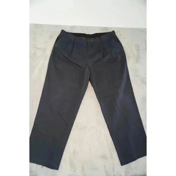 LL Bean Jeans Men's 40x30 Comfort Waist Flannel Lined Navy Blue Chino Pants - Picture 1 of 16